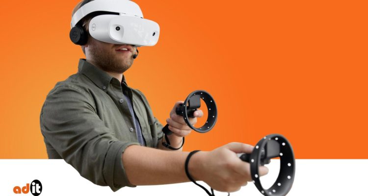 How Virtual Reality Software is Revolutionizing Industries
