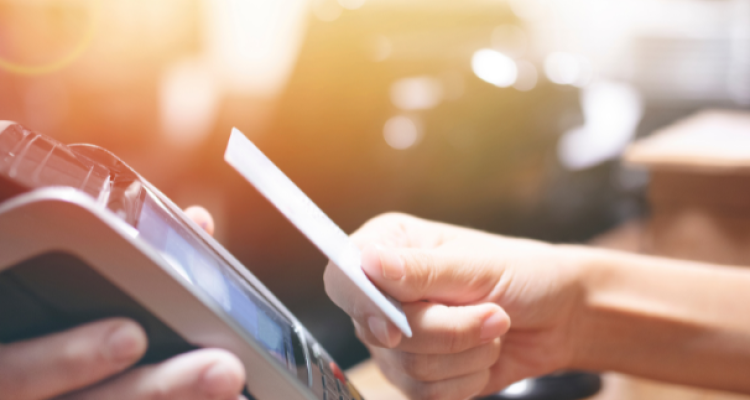 How Contactless Payments Are Transforming the Retail Landscape in Modern Shopping