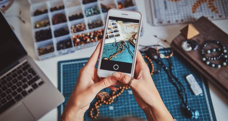 How to Sell Handmade Decor Products on Instagram Effectively